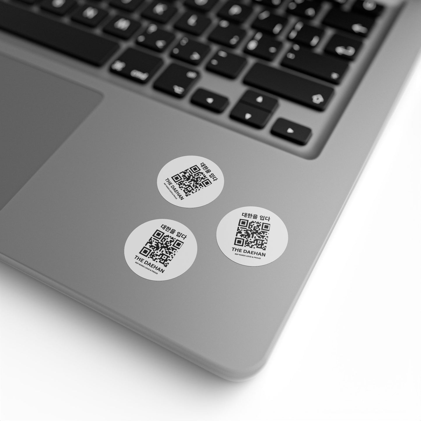 Custom QR Code Round Sticker Rolls, Ideal for Events, Gifts, Parties, Branding, Wedding Decor, Art Projects